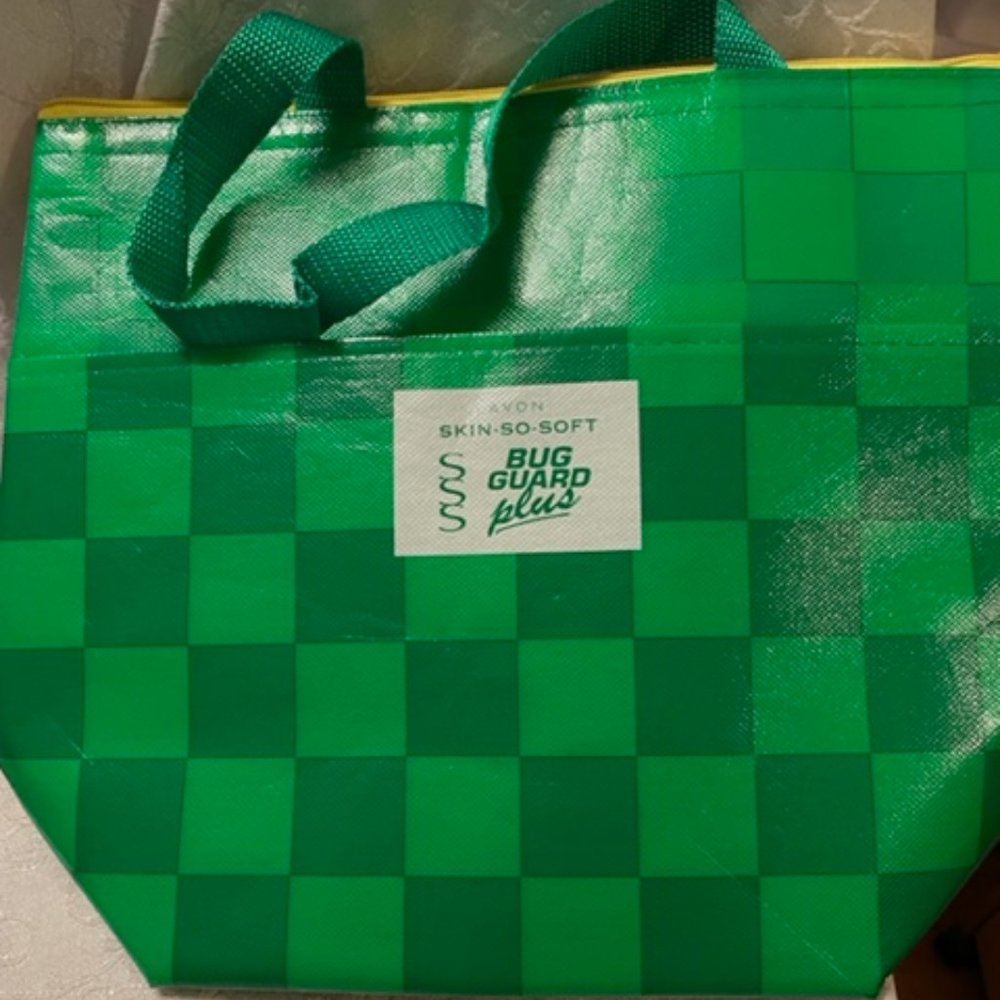 Avon Skin So Soft Bug Guard Cooler Tote Bag. Water-Resistant And Insulated New